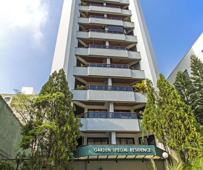 בית מלון כפרי Astron Garden Special