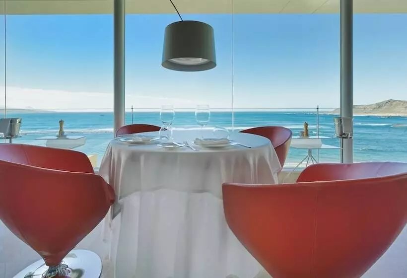 Otel Bull Reina Isabel & Spa