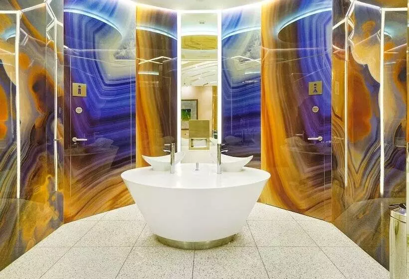 Otel Bull Reina Isabel & Spa