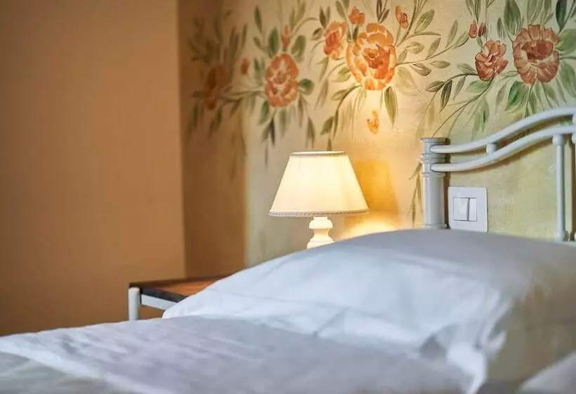 Отель Albergo Casalta