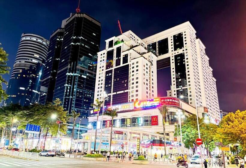 فندق Century Plaza