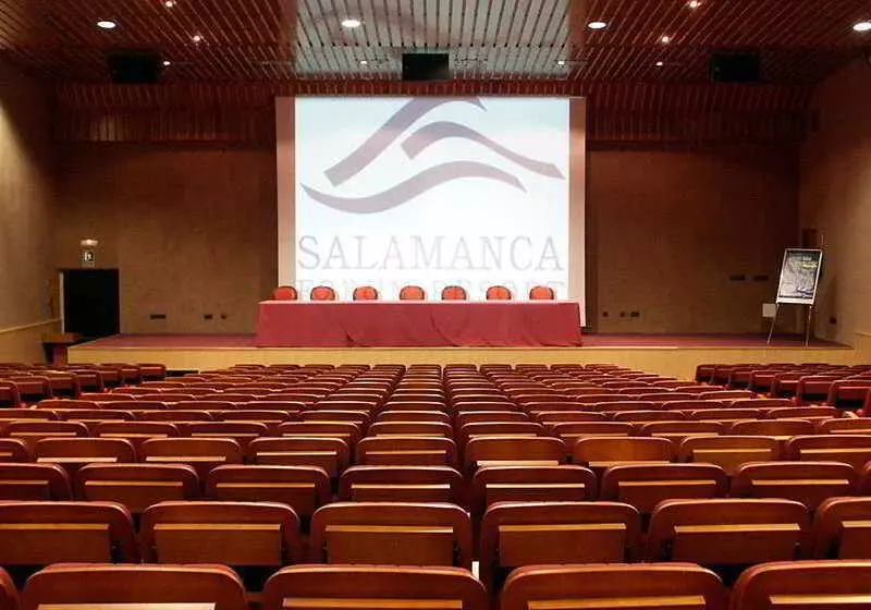 Отель Dona Brigida – Salamanca Forum