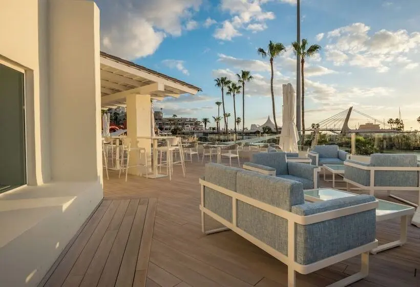 هتل Hovima La Pinta Beachfront Family