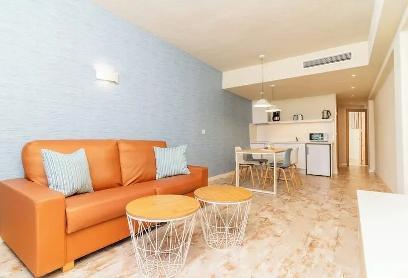 هتل Hovima La Pinta Beachfront Family