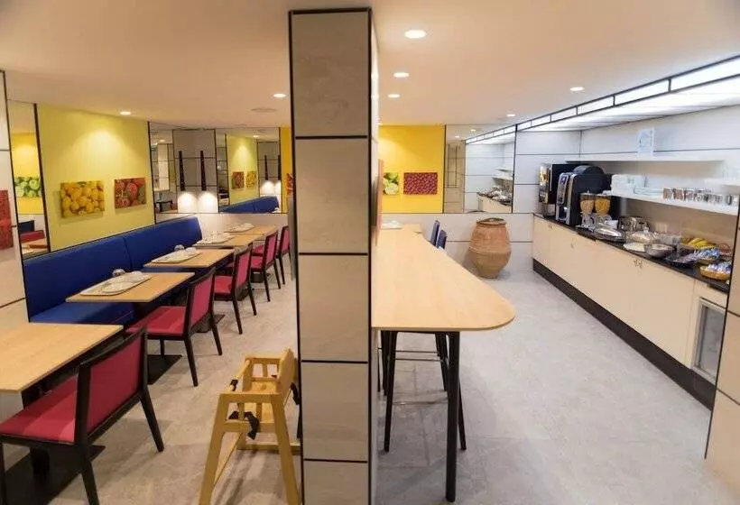ホテル Hôtel Charing Cross