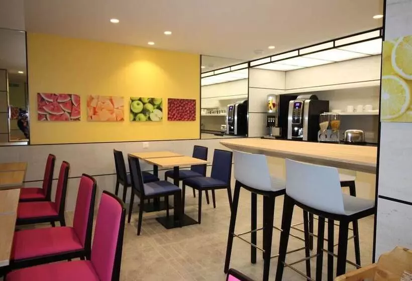 ホテル Hôtel Charing Cross