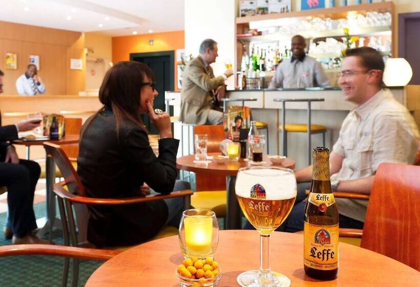 هتل Ibis Charleroi Centre Gare