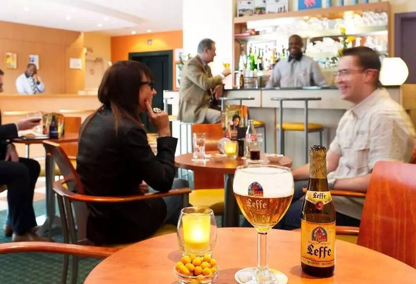 هتل Ibis Charleroi Centre Gare