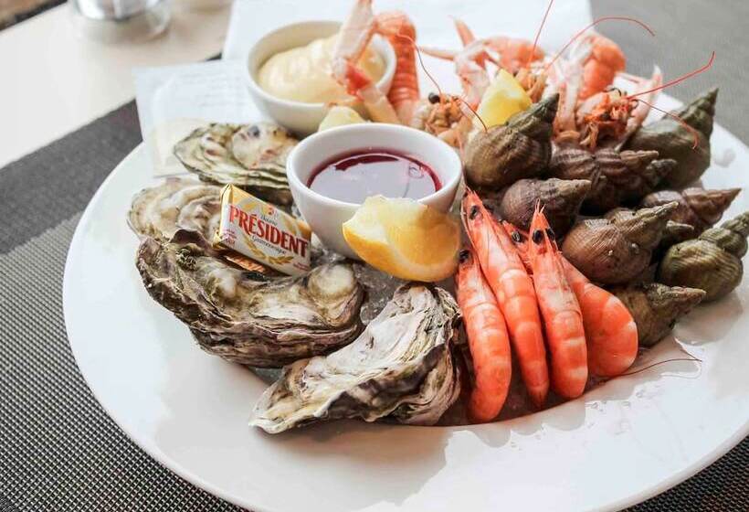 هتل Ibis Granville Port De Plaisance