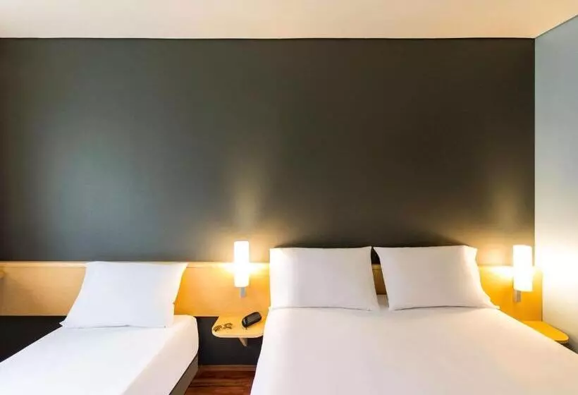 Отель Ibis Monterrey Valle