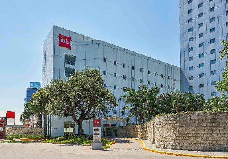Otel Ibis Monterrey Valle