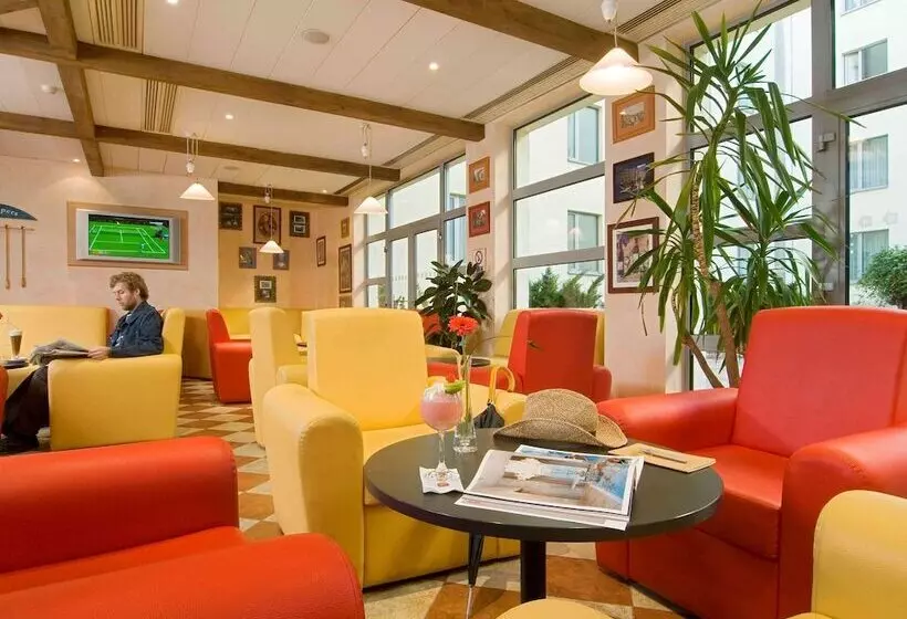 هتل Ibis Praha Wenceslas Square