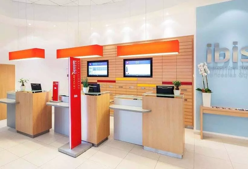 هتل Ibis Praha Wenceslas Square