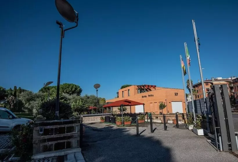 בית מלון כפרי Petra