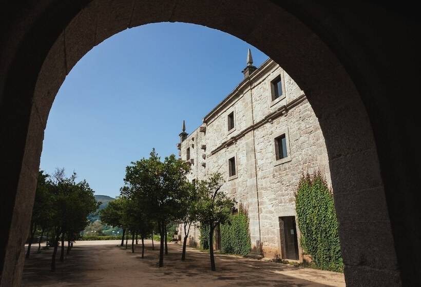Hotel Pousada Mosteiro De Amares