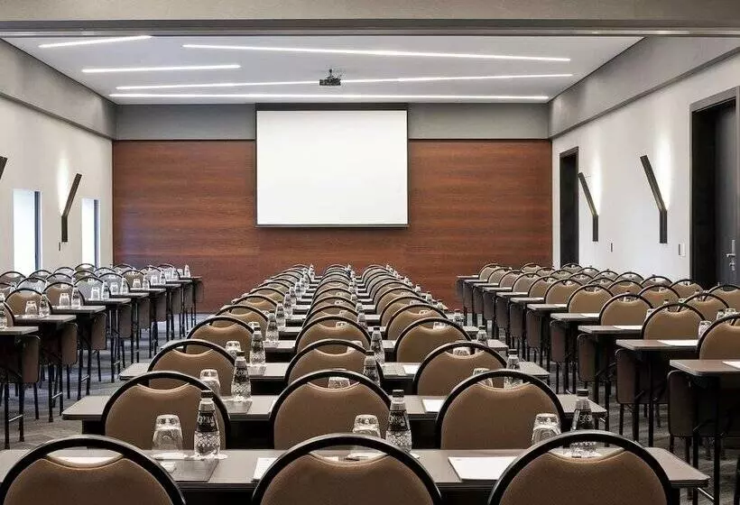 هتل Pullman Sao Paulo Ibirapuera