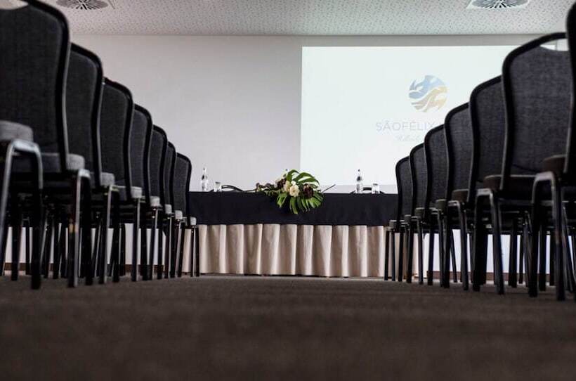 Sao Felix Hotel Hillside & Nature