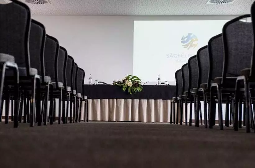 Sao Felix Hotel Hillside & Nature