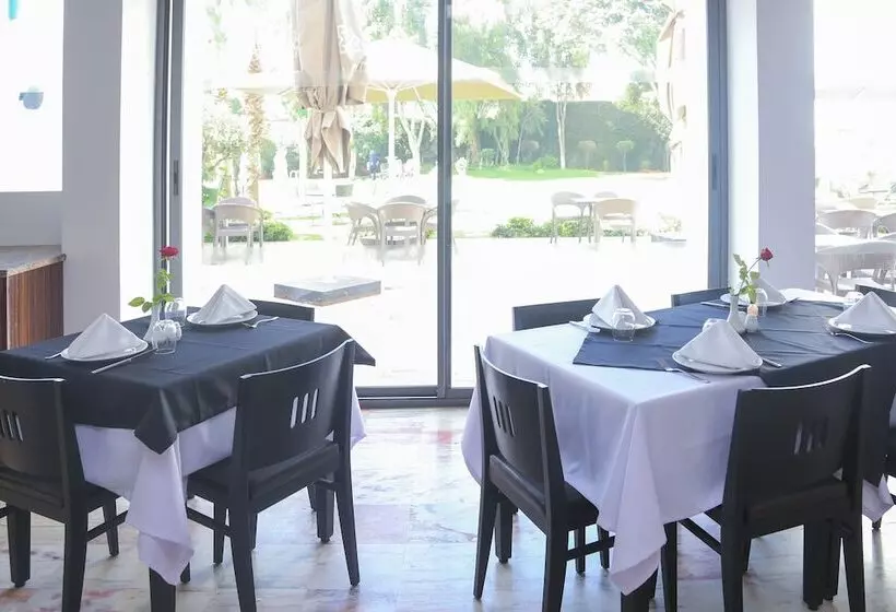 Отель Senator Agadir