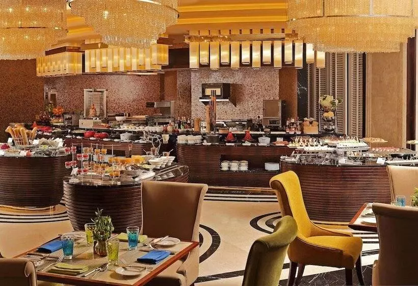 호텔 Sheraton Grand Pune Bund Garden