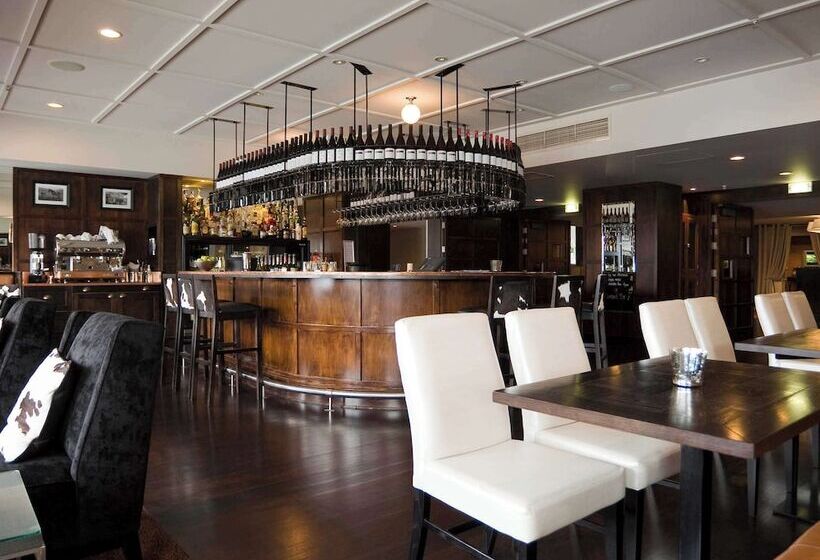 בית מלון כפרי St Moritz Queenstown Mgallery By Sofitel