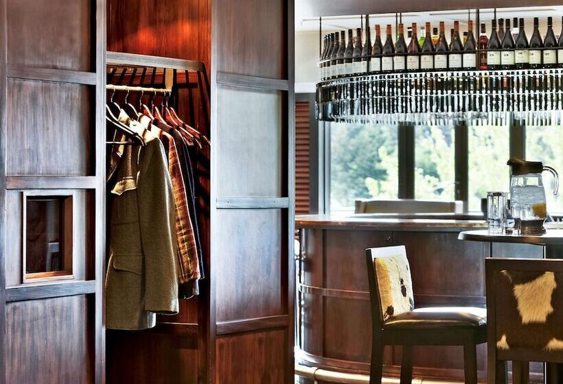 בית מלון כפרי St Moritz Queenstown Mgallery By Sofitel
