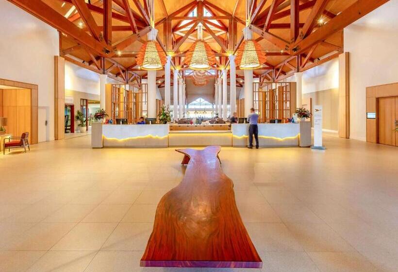 Novotel Sunshine Coast Resort