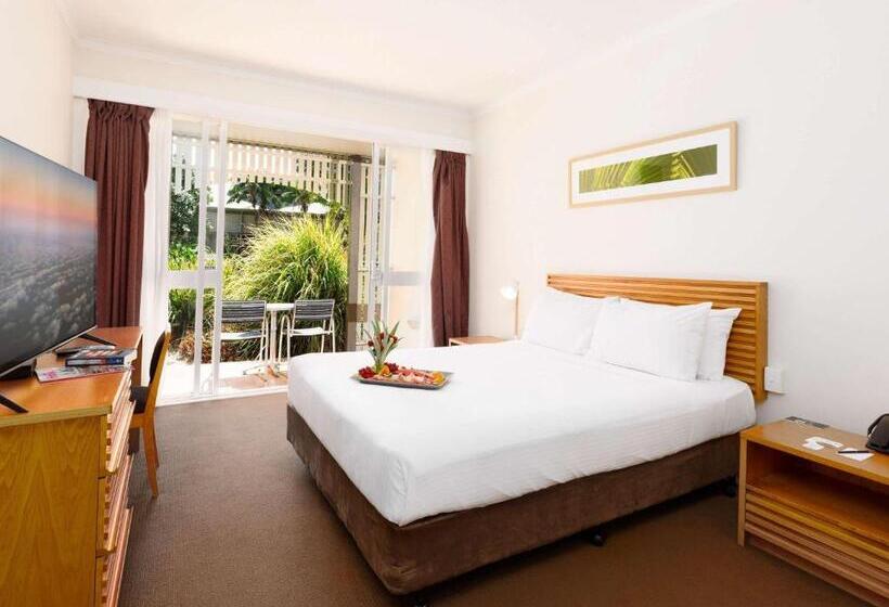 Novotel Sunshine Coast Resort