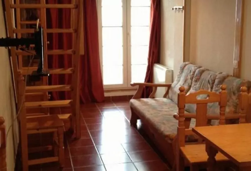 Residencial Las Tuyas