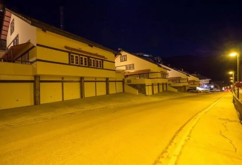 Residencial Las Tuyas