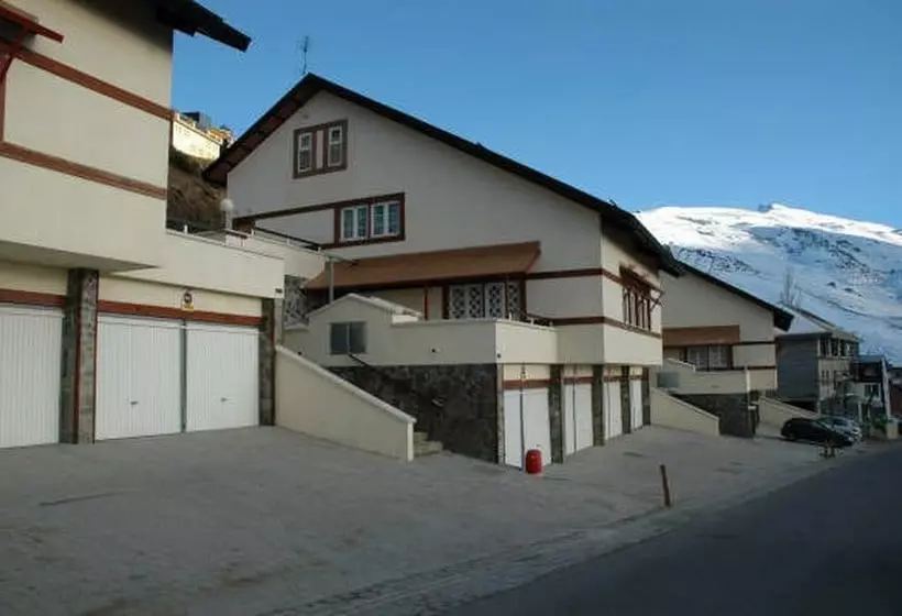 Residencial Las Tuyas