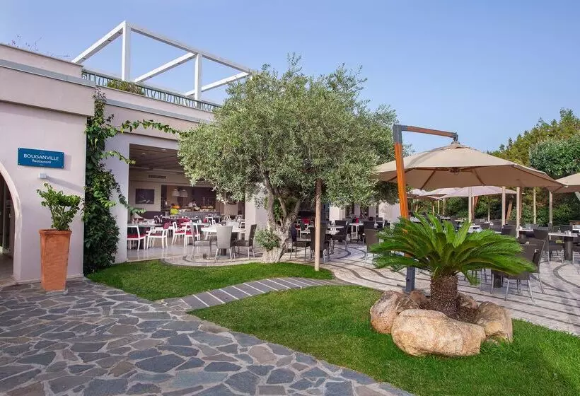 リゾートホテル Chia Laguna   Hotel Village