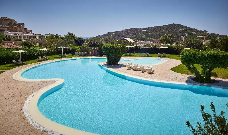 リゾートホテル Chia Laguna   Hotel Village