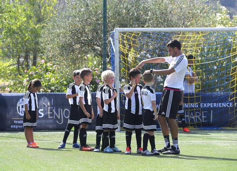 リゾートホテル Chia Laguna   Hotel Village