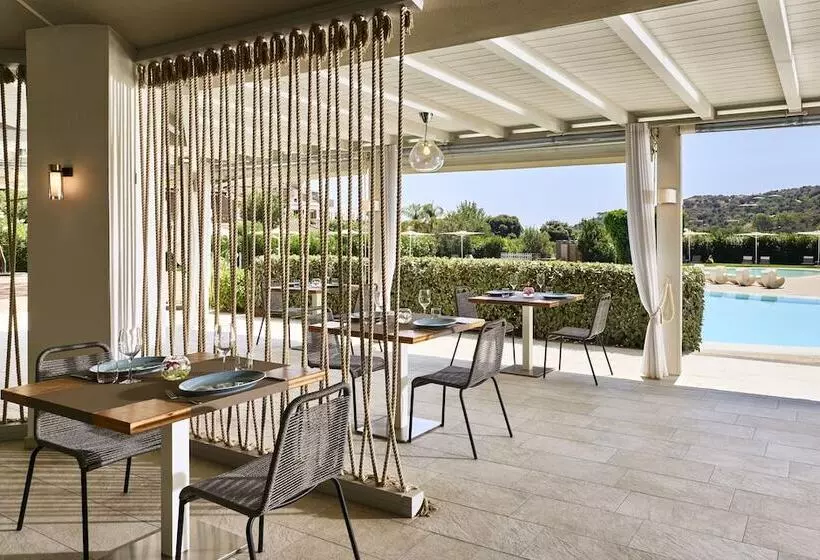 リゾートホテル Chia Laguna   Hotel Village