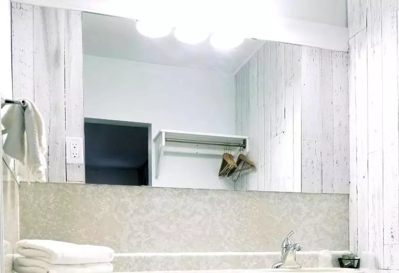 Motel Port Colborne On