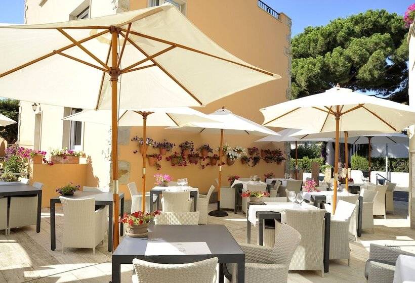 Van Der Valk Hotel Barcarola