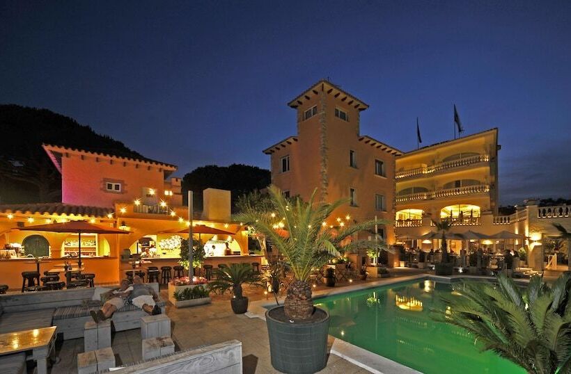 Van Der Valk Hotel Barcarola