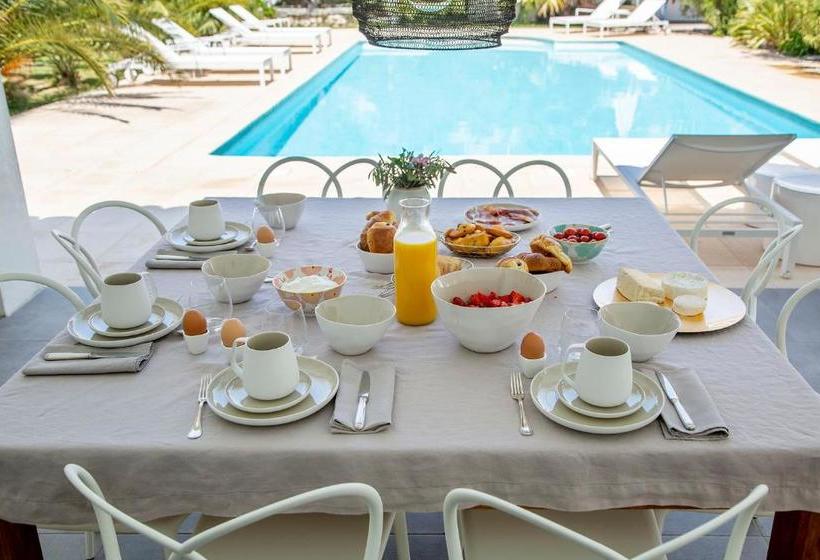 ベッドアンドブレックファースト Maison Galatéa