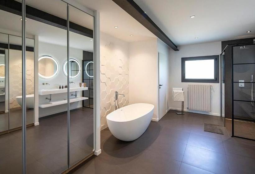 ベッドアンドブレックファースト Maison Galatéa