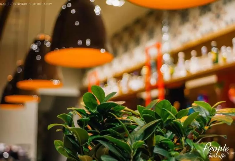 ペンション Guest House People