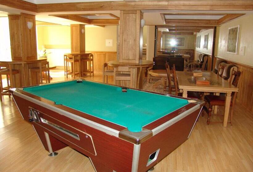 پانسیون ąžuolynas