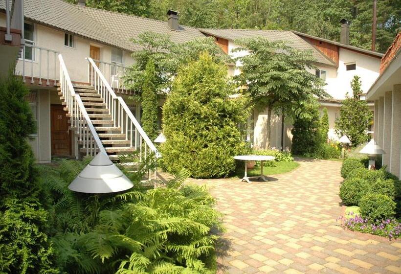 پانسیون ąžuolynas