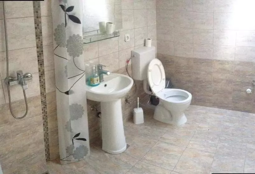 پانسیون Venecia Plaza Struga