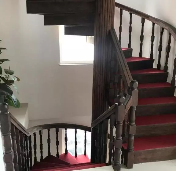 پانسیون Venecia Plaza Struga