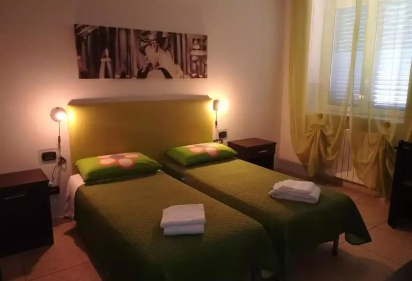 تختخواب و صبحانه Affitta Camere Nonna Paola