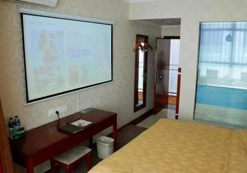 Hotelli Greentree Inn Datong West Xiangyang Street Express