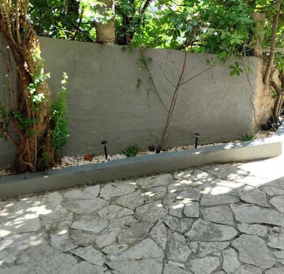 پانسیون Guesthouse Panorama