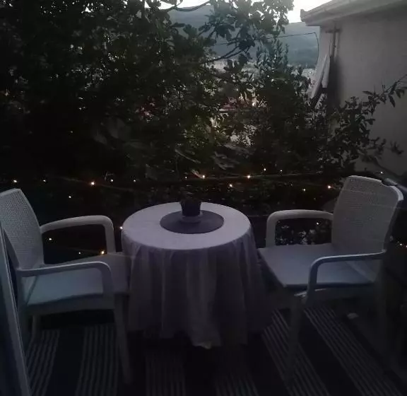 پانسیون Guesthouse Panorama