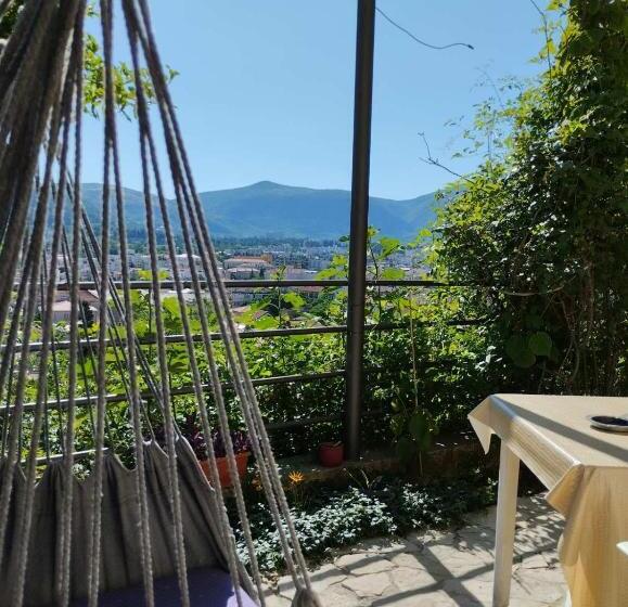 پانسیون Guesthouse Panorama